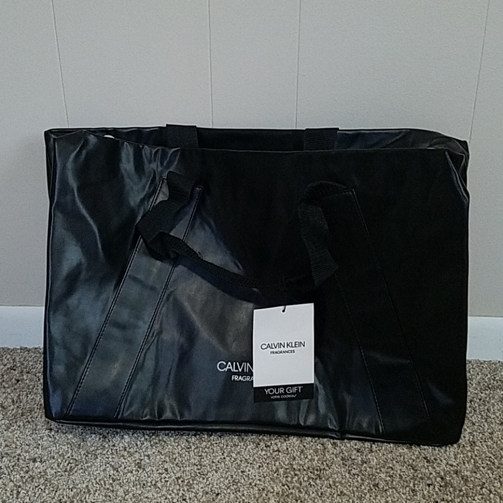 Laptop or overnight bag